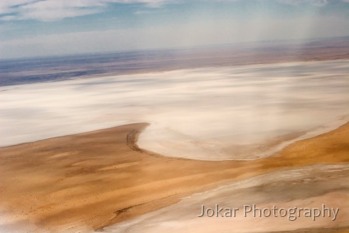 Lake Eyre (Day 3)_20070408_051.jpg